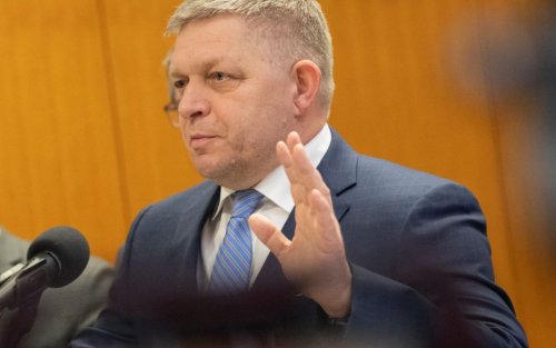 Фицо прие поражението на Орбан: поздрави победителя Мадяр и поиска връщане на &bdquo;Дружба&ldquo;