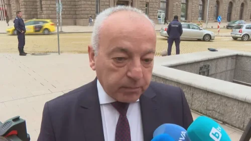 Гълъб Донев: Работим активно по следващия кабинет, предстоят &bdquo;интересни събития&ldquo;