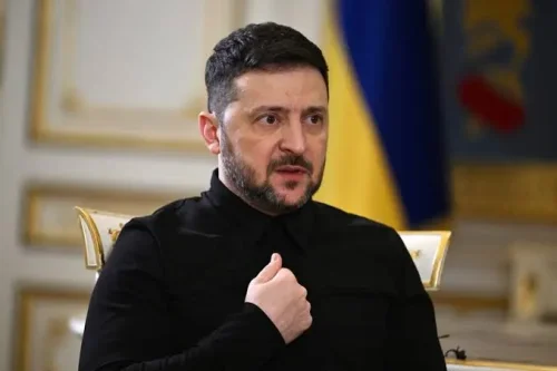 Зеленски настоява: Първата вноска от заема на ЕС за 90 млрд. евро да дойде &bdquo;възможно най-скоро&ldquo;