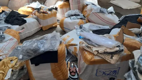 Над 13 000 &bdquo;маркови&ldquo; стоки спряни на Капитан Андреево: 4 камиона влязоха под ударите на митницата