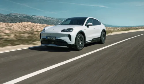 Porsche вдига залога: Cayenne Coupe Electric ускорява 0&ndash;100 за 2,5 сек и зарежда до 400 kW (ВИДЕО)