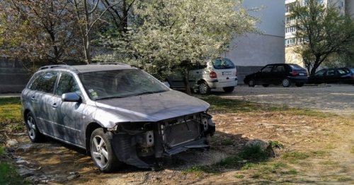 София започва масово разчистване на изоставени коли: над 900 автомобила под прицел