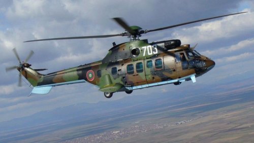 Военна авиация в небето: Полети над София за Деня на храбростта