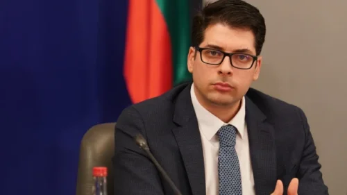 Пеканов обеща стоп на цената на водата: България ще спира поскъпване, дори при натиск от ЕС