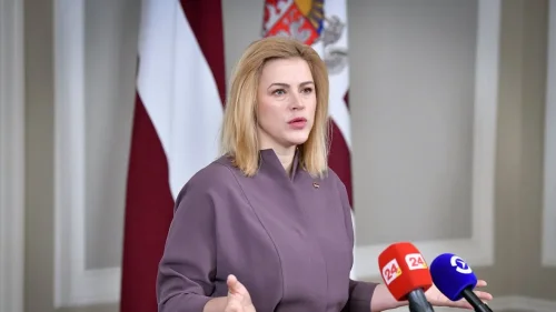 Премиерът на Латвия подава оставка