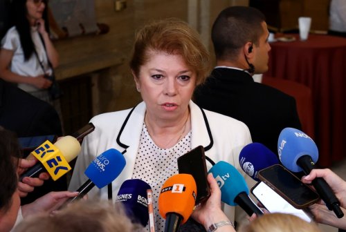 Йотова: Ситуацията с дрона край Констанца е овладяна, няма риск за България