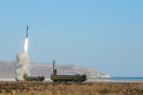 Русия разположи ракетната система &bdquo;Бастион&ldquo; близо до Курск