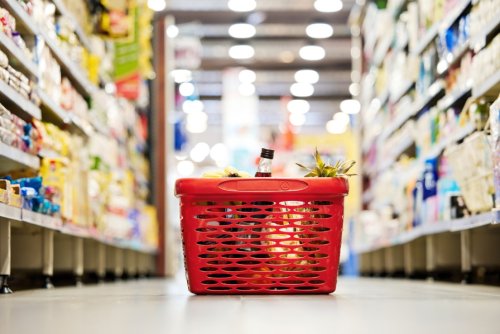 Малката потребителска кошница поскъпна с 0,8% през май