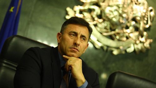 Бюджетната комисия ограничи правомощията на Спецов в &bdquo;Лукойл&ldquo;