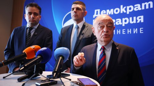 Шкварек: Вместо да се занимава със сериозните проблеми, ДБ продължава да защитава единствено трансджендърите
