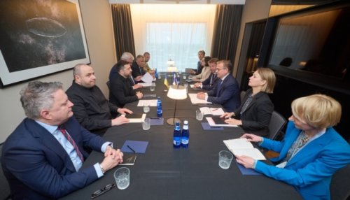 Зеленски пристигна в Естония: разговори за отбранителни технологии на фона на Северно-Балтийската среща