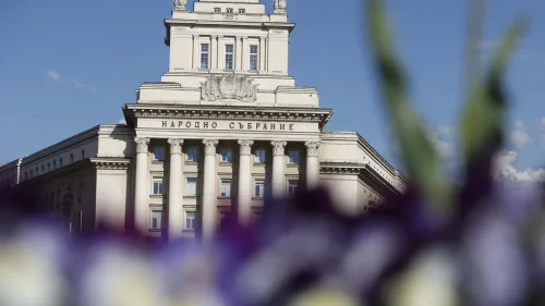Парламентът затяга мерките срещу скъпите цени: Нови правила, по-високи глоби и регистър на доставките
