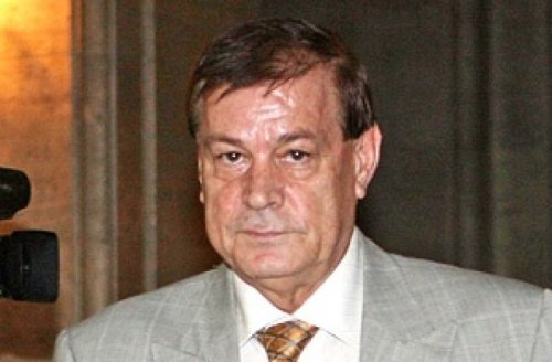 Почина Феим Чаушев