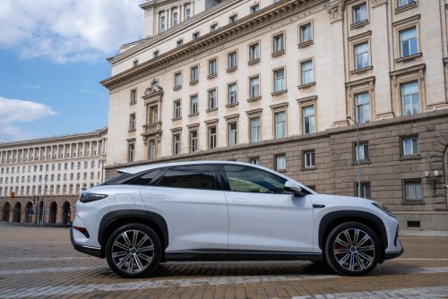 BYD ускорява навлизането си в България: продажбите растат, дилърската мрежа се разширява