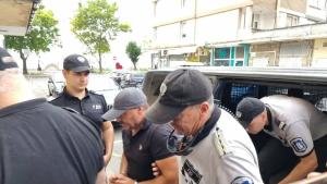 Домашен арест за обвиняемия за инцидента с израелски туристи край Ахелой
