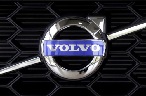 Volvo започва производство на камиони в Казахстан