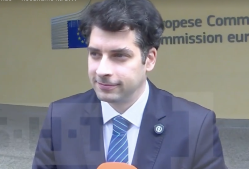 (ВИДЕО) Пеканов от Брюксел: Петото плащане по ПВУ не е застрашено, ЕК дава &bdquo;плюс&ldquo; за съдебните реформи