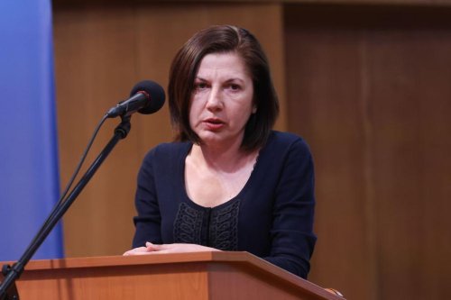 Шефът на НФК за скандала с бельото и туристическите обувки: Това не е начин да се компенсират ниските заплати