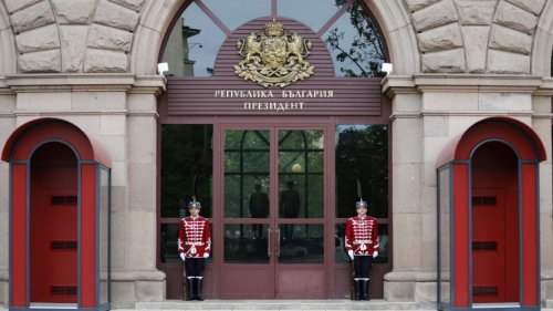 Парламентът реши: Президентските избори са на 25 октомври, балотажът &mdash; на 1 ноември