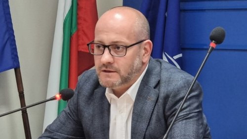 Радан Кънев се завърна начело на ДСБ