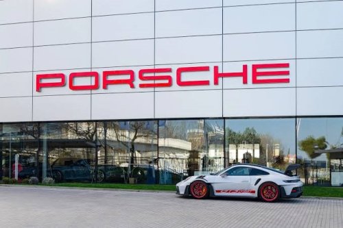 Въпреки кризата: 40% в Porsche вземат над 100 000 евро годишно