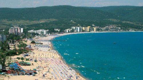 Труден старт на сезона: Хотели и заведения отчитат сериозен спад на туристите