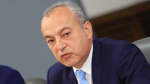 Гълъб Донев: Държавата реже 10% от разходите за персонал от 1 септември