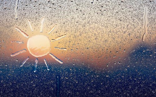 Слънце и 33&deg; днес: Следобедни превалявания дебнат планините и Изтока
