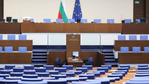 Депутатите обсъждат промени за бизнеса и Изборния кодекс