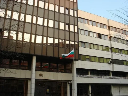 Полиция влезе в българското посолство в Берлин заради случай със сексуално насилие