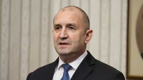 Първите сто дни на Румен Радев &ndash; трудна работа над грешките на другите