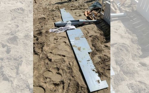 ВМС на крак по Черноморието: Дронове и опасен обект извадиха военните на три плажа