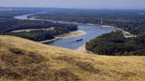 Дунав пресъхва, реактори спират: Унгария и Румъния вече плащат цената. Защо България засега издържа?