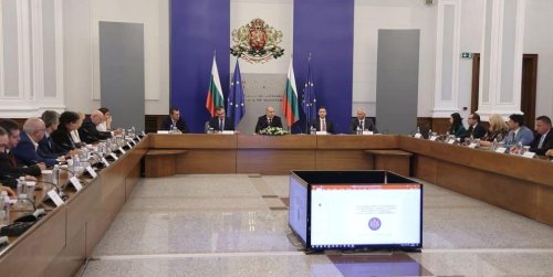 Радев: България е все по-близо до излизане от &bdquo;сивия списък&ldquo; на FATF
