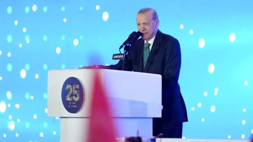 Ердоган начерта хоризонта до 2071 г.: &bdquo;Започваме наново&ldquo; и обеща още години начело на Турция
