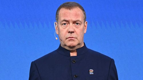 Медведев отрича нова мобилизация в Русия: Слуховете идват от Киев