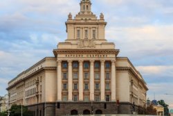 Държавата затяга колана: От 1 септември 10% по-малко пари за персонал в целия бюджетен сектор