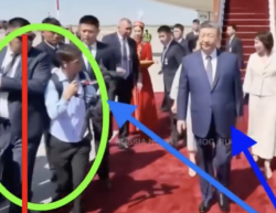(ВИДЕО) Секунди напрежение: Охрани на Си Дзинпин светкавично отстраниха фотограф