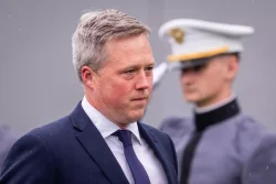Оставка на върха в Пентагона: Министърът на армията Дан Дрискол напусна след сблъсък с Пийт Хегсет