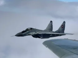 МиГ-29 и F-16 вдигнати по тревога: България и Румъния разиграха сценарий със &bdquo;самолет нарушител&ldquo;