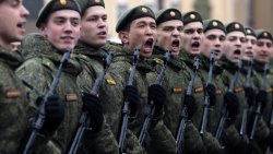 Русия готви рекорден военен бюджет: 17,1 трлн. рубли за отбрана през 2027 г.
