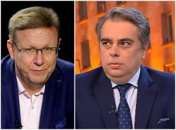 Асен Василев е основния трол в предизборната кампания. Всеки ден пуска по една лъжа