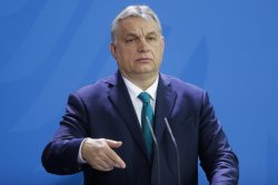Унгария отваря досиетата на епохата &bdquo;Орбан&ldquo;: Новата антикорупционна служба започва с четири разследвания
