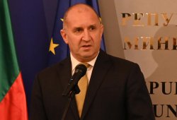 Румен Радев: Заварихме изпразнена хазна, бюджетът няма да предложи лесни решения
