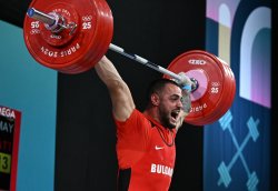 Москва се връща на световната сцена: IWF даде щангите през 2030 г. на Русия