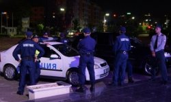 Втора поредна вечер масов бой в Петрич: над 50 души в улично меле, има ранени и щети
