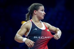 Американка спря Дудова пред финала, българката ще се бори за бронз