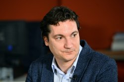 Крум Зарков иска вот на доверие, съдбата му се решава в събота