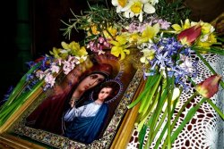 Светли Вторник: Ден за почит към Богородица и стар обичай с червените яйца