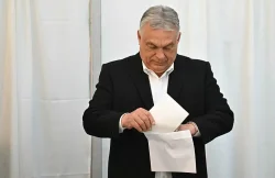 Орбан преди вота: &bdquo;Четири несправедливи години&ldquo; и битка за &bdquo;остров на мира&ldquo;